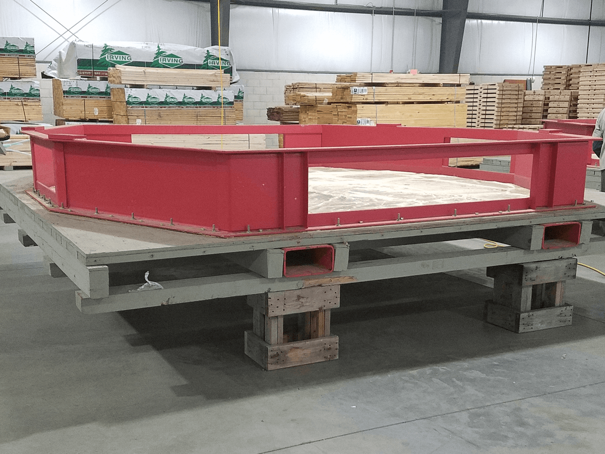 Military-shipping-skid-with-metal-fixture